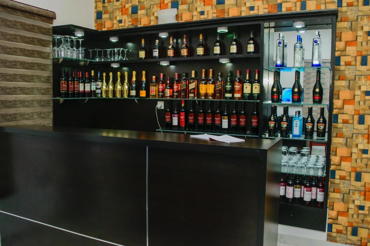 Ocean Park Hotel,Lekki Phase 1 Экстерьер фото