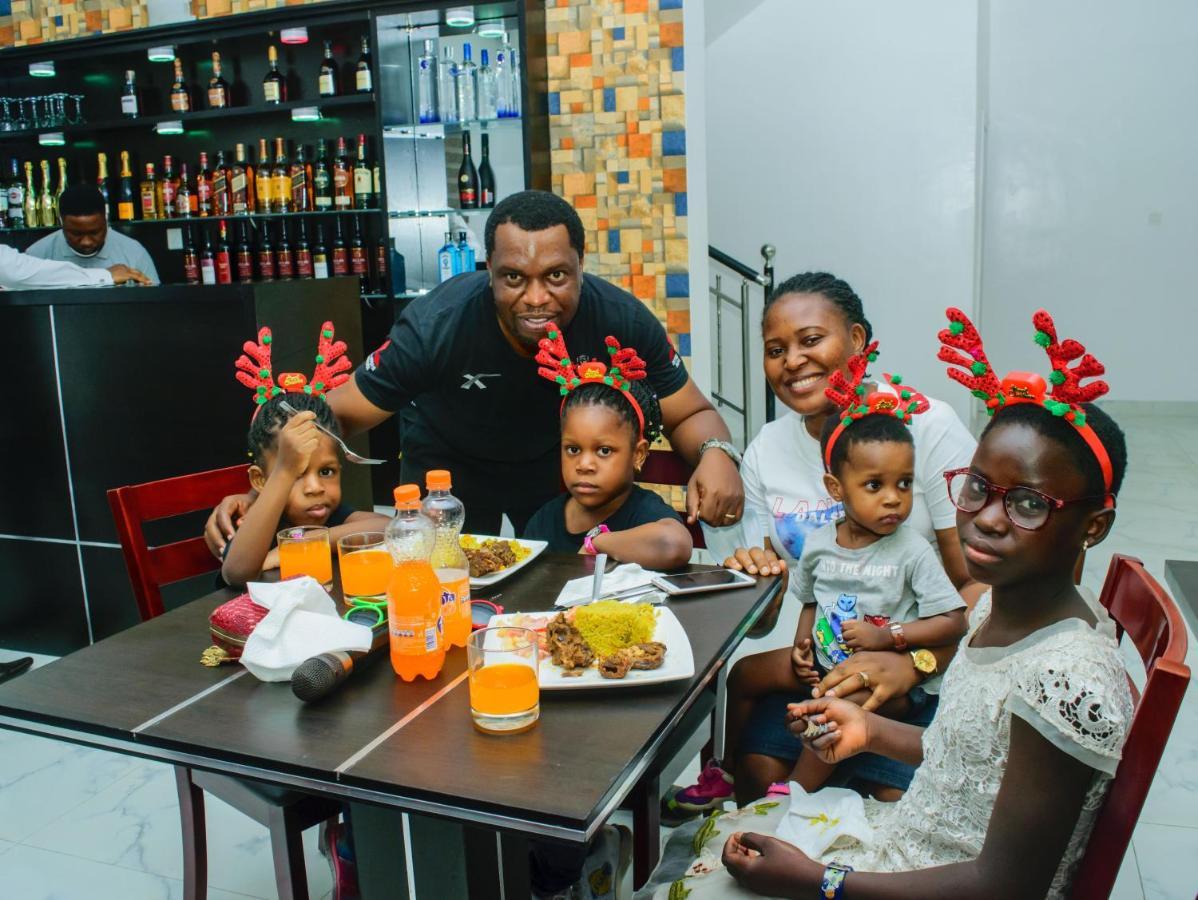 Ocean Park Hotel,Lekki Phase 1 Экстерьер фото