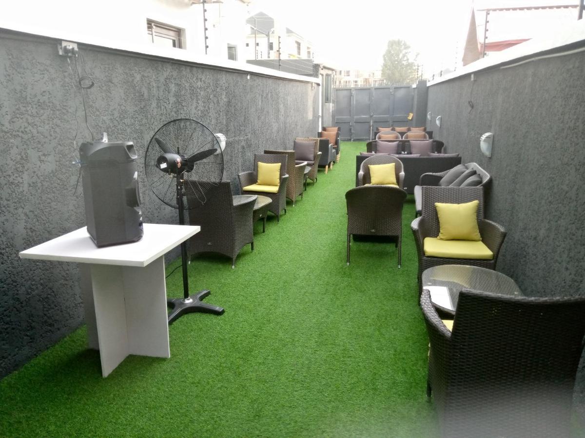 Ocean Park Hotel,Lekki Phase 1 Экстерьер фото